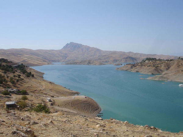 ناظم دباغ: ایران سدها را برای تعبیه هوا درست نکرده بلکه هدف آن ذخیره آب است ایران هیچ هدفی از مسدودکردن آب از تحت فشار قراردادن اقلیم کُردستان ندارد